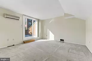 223 N 23rd St, Philadelphia, PA 19103 - Photo 23