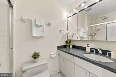 223 N 23rd Street, Philadelphia, PA 19103 - Photo 17