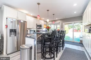1715-1717 Pearson Ave, Philadelphia, PA 19115 - Photo 13