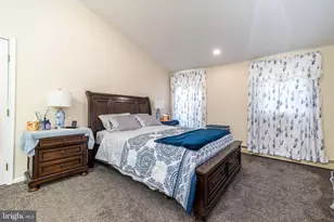 1715-1717 Pearson Ave, Philadelphia, PA 19115 - Photo 33