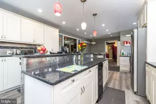 1715-1717 Pearson Ave, Philadelphia, PA 19115 - Photo 15