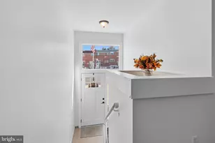 3515 Nottingham Ln, Philadelphia, PA 19114 - Photo 3