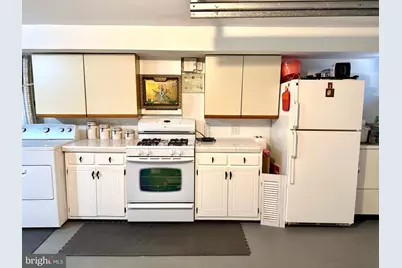 232 Robbins Street, Philadelphia, PA 19111 - Photo 31