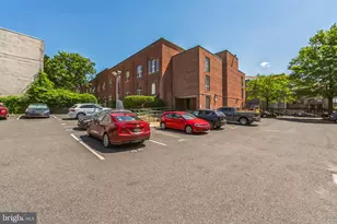 870 N 28th St, Philadelphia, PA 19130 - Photo 25