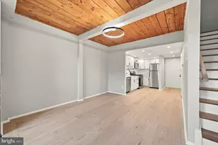 870 N 28th St, Philadelphia, PA 19130 - Photo 11