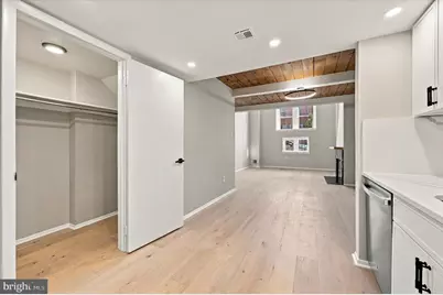 870 N 28th Street #119, Philadelphia, PA 19130 - Photo 3