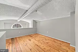 870 N 28th St, Philadelphia, PA 19130 - Photo 17