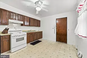 3214 Mt Vernon St, Philadelphia, PA 19104 - Photo 9