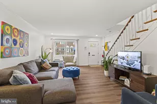 3614 Gypsy Ln, Philadelphia, PA 19129 - Photo 3