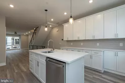 137 W Huntingdon Street #2, Philadelphia, PA 19133 - Photo 5