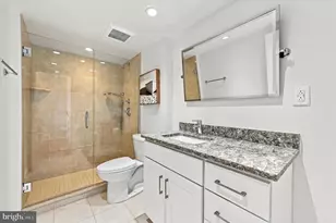 604 S Washington Square, Philadelphia, PA 19106 - Photo 13