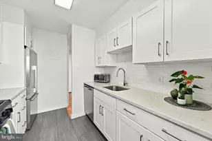 604 S Washington Square, Philadelphia, PA 19106 - Photo 11