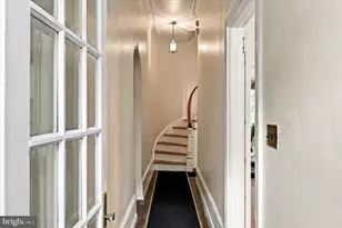 1127 Green St, Philadelphia, PA 19123 - Photo 5
