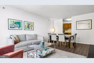 2018 Walnut Street #9K, Philadelphia, PA 19103 - Photo 3