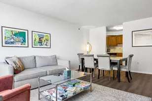 2018 Walnut St, Philadelphia, PA 19103 - Photo 3