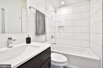 1709 S 4th Street #A2, Philadelphia, PA 19148 - Photo 11