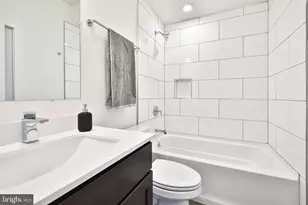 1709 S 4th St, Philadelphia, PA 19148 - Photo 11