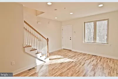 1142 N Hope Street, Philadelphia, PA 19123 - Photo 5