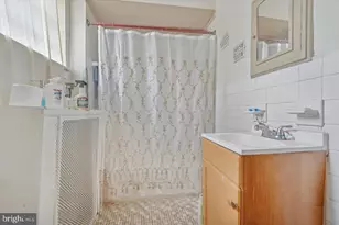 5351 Morse St, Philadelphia, PA 19131 - Photo 7