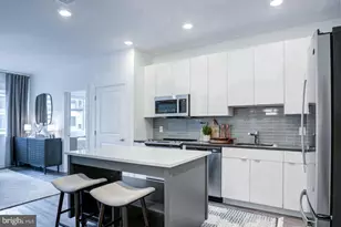 525 N Christopher Columbus Blvd, Philadelphia, PA 19123 - Photo 3