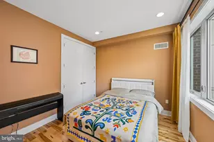 919 N 5th St, Philadelphia, PA 19123 - Photo 17