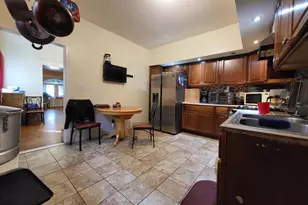 221 E Wellens Ave, Philadelphia, PA 19120 - Photo 7
