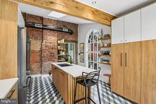 135 W Mt Pleasant Ave, Philadelphia, PA 19119 - Photo 17