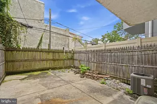 3002 W Girard Ave, Philadelphia, PA 19130 - Photo 13