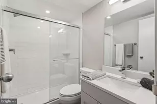 875 Sansom St, Philadelphia, PA 19107 - Photo 21