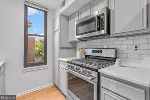 956 S Front St, Philadelphia, PA 19147 - Photo 21