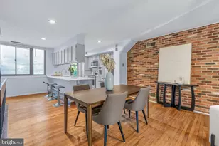 956 S Front St, Philadelphia, PA 19147 - Photo 17