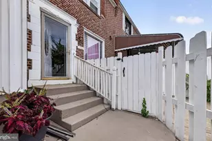 1362 Pennington Rd, Philadelphia, PA 19151 - Photo 3