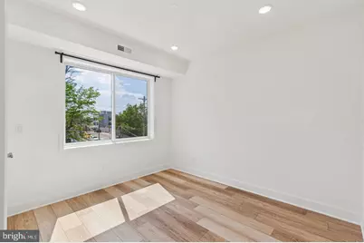 239 S Farragut Street #102, Philadelphia, PA 19139 - Photo 15
