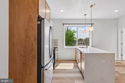 239 S Farragut Street #102, Philadelphia, PA 19139 - Photo 5
