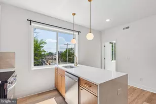 239 S Farragut St, Philadelphia, PA 19139 - Photo 3