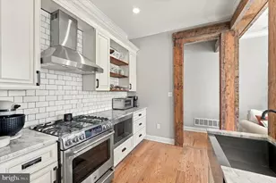853 N 15th St, Philadelphia, PA 19130 - Photo 13