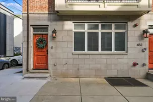 853 N 15th St, Philadelphia, PA 19130 - Photo 1