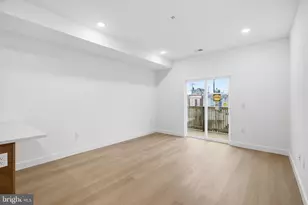 2449 N 6th St, Philadelphia, PA 19133 - Photo 9