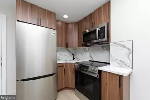 448 E Girard Ave, Philadelphia, PA 19125 - Photo 13