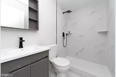 448 E Girard Avenue, Philadelphia, PA 19125 - Photo 15