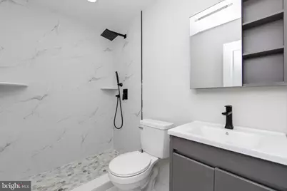 448 E Girard Avenue, Philadelphia, PA 19125 - Photo 21