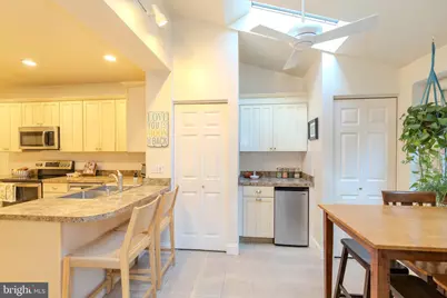 406 W Price Street, Philadelphia, PA 19144 - Photo 17