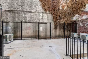 1224 Chancellor St, Philadelphia, PA 19107 - Photo 15