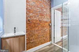 1224 Chancellor St, Philadelphia, PA 19107 - Photo 7