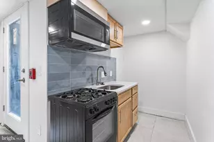 1224 Chancellor St, Philadelphia, PA 19107 - Photo 11