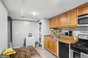 819 S Hancock St, Philadelphia, PA 19147 - Photo 11