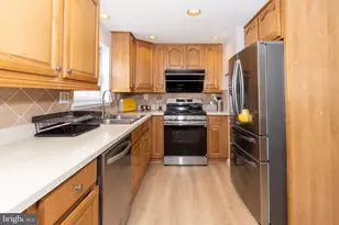 2653 Maxwell St, Philadelphia, PA 19152 - Photo 9