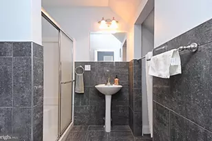 919 N American St, Philadelphia, PA 19123 - Photo 17