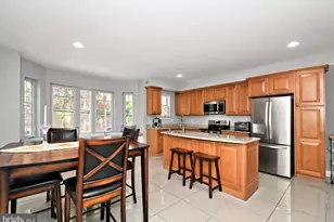 919 N American St, Philadelphia, PA 19123 - Photo 9