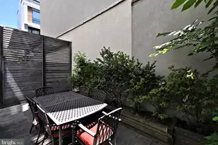 919 N American St, Philadelphia, PA 19123 - Photo 37